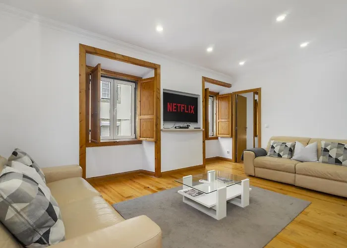 Alfama Deluxe Apartment