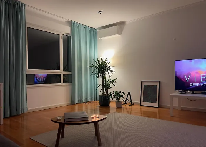 Boutique Apartment - 2 Bedroom - Lisbon City Center