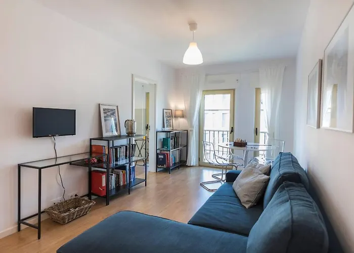 Comfortable Apartment In Campo Pequeno