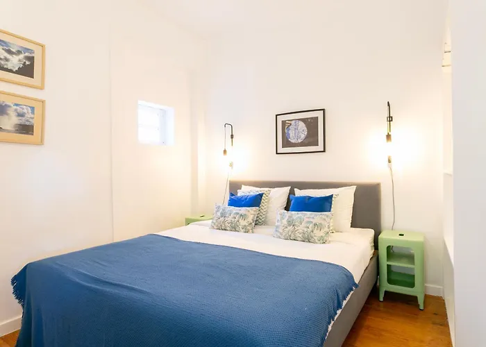 Cozy 1Bdr Flat In The Trendiest Neighborhood!
