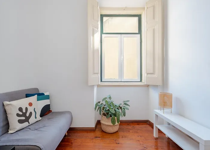 Cool Apartment Near Alfama