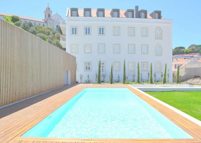 Tp Maestro 74, Lisbon Luxury & Swimming Pool
