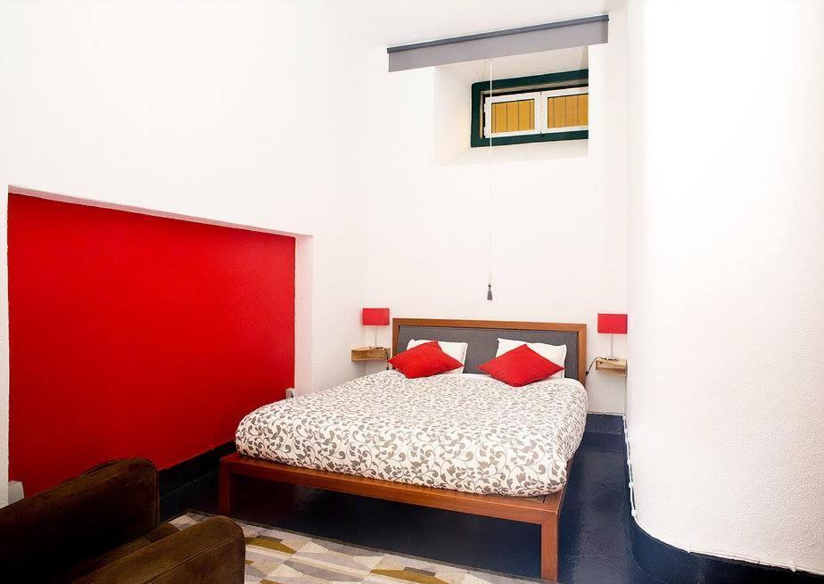 Apartment Renewed In Alfama
