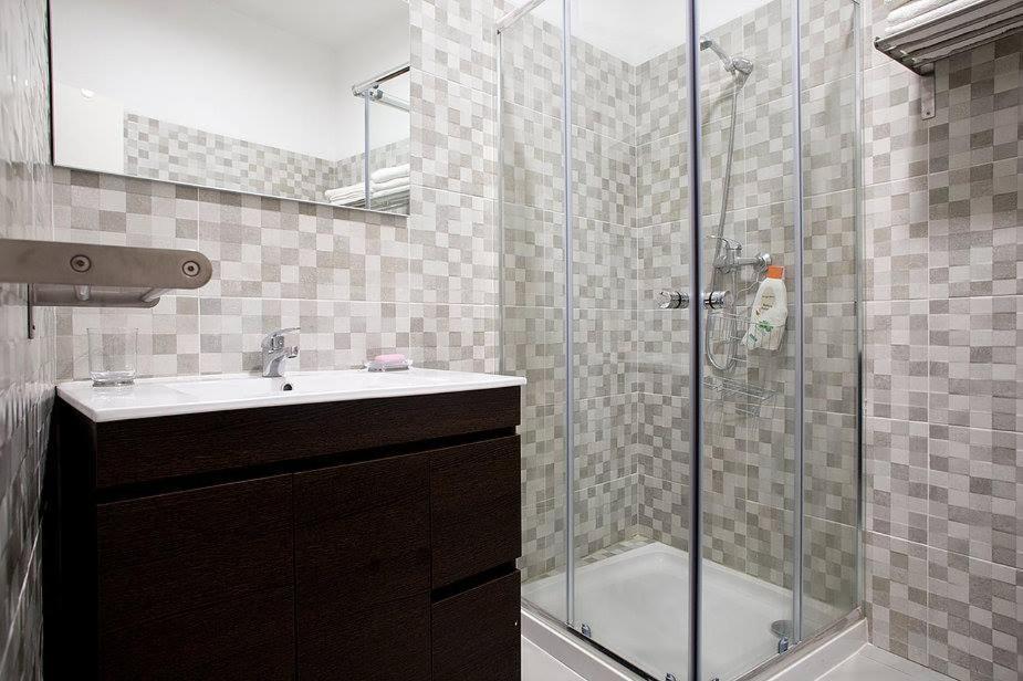 Apartment Renewed In Alfama Lisbon