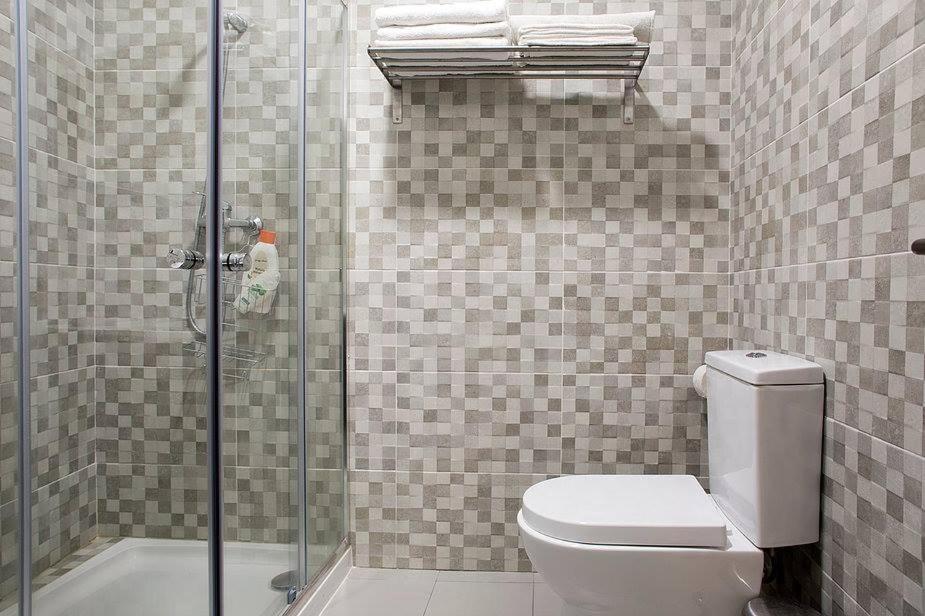 Renewed In Alfama Apartment