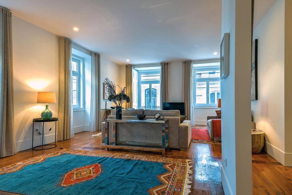 Myplacelisbon - Luxury Trindade Ii Apartment *