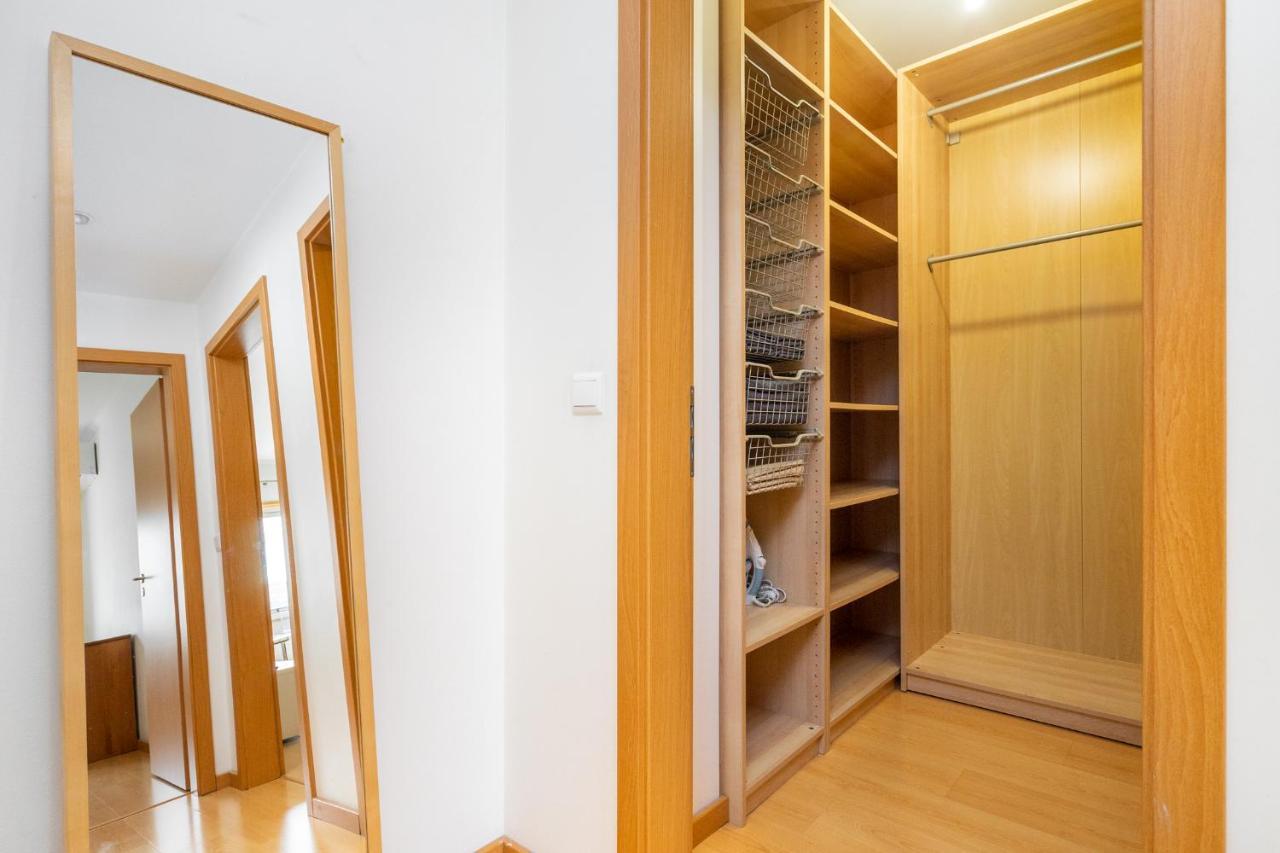 Apartment Lisboa, Cidade, Elegant With Air Cond, Free Wifi And Near Metro, By Ig