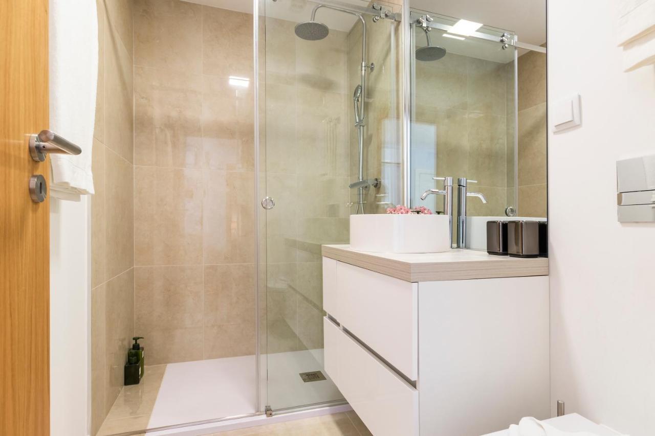 Perfect 1 Bed In Chiado With Aircon