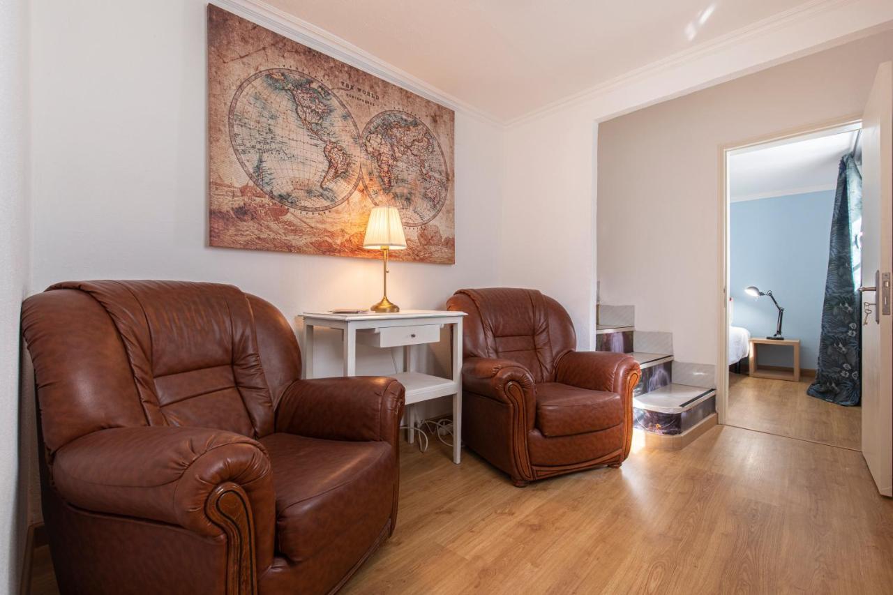 3 Bedroom Near Av. Liberdade Apartamento