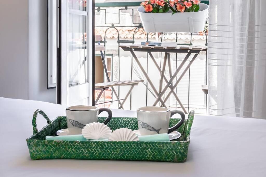 Inloveapartments - Alfama Balcony Apartment Lisbon