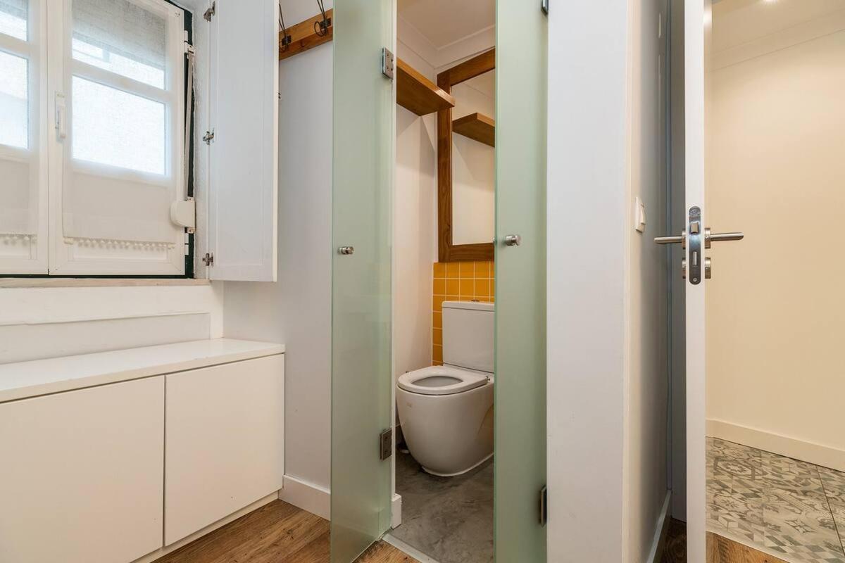 Apartment Alfama - Two Bedroom With River View Lisbon
