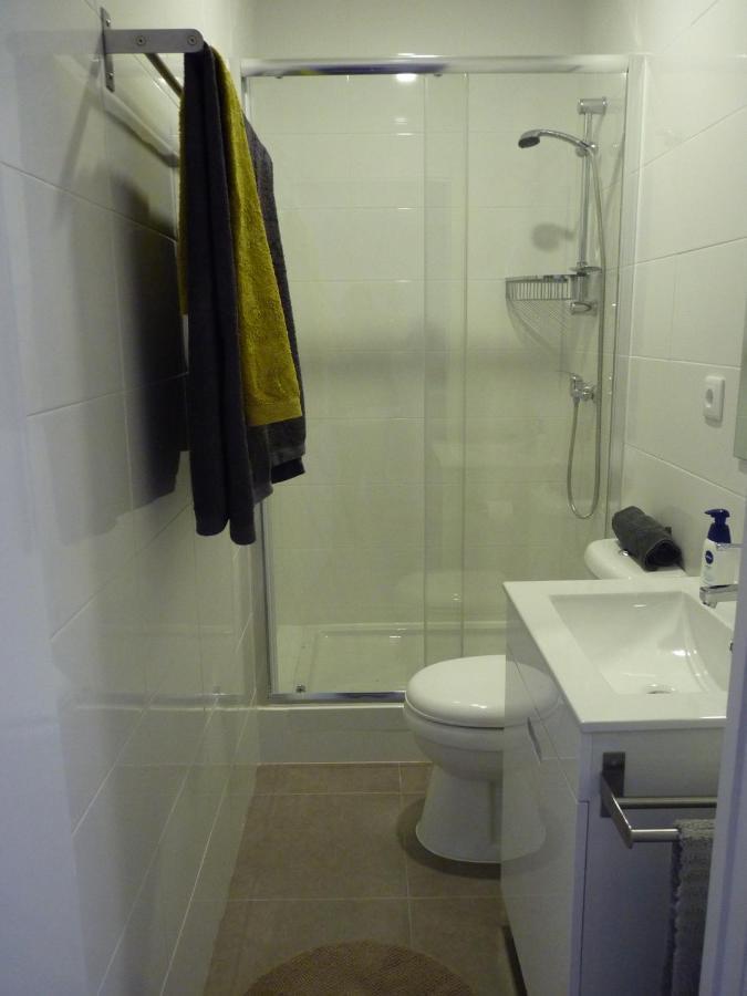 Apartment Confortable 1 Bedroom At Roma Avenue - 1a Lisbon