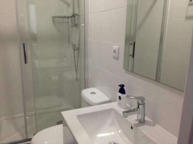 Apartment Confortable 1 Bedroom At Roma Avenue - 1a