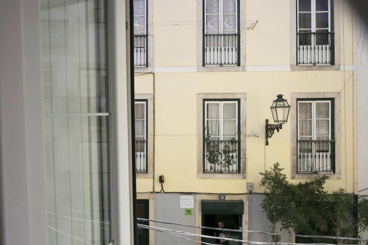 Central Cozy & Near The Subway Apartment Lisbon