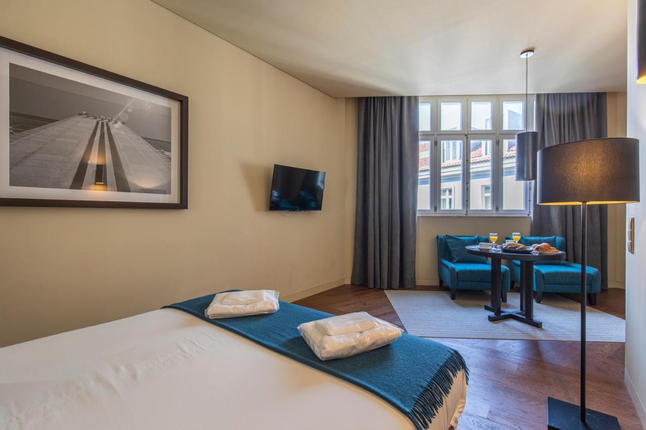 8 Building Apartment Lisbon
