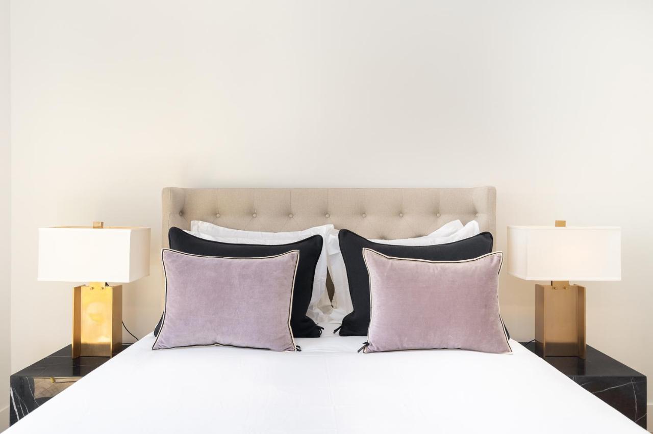 Apartment Whome | Av. Da Liberdade Deluxe W/ S-pool, Gym & Parking Lisbon