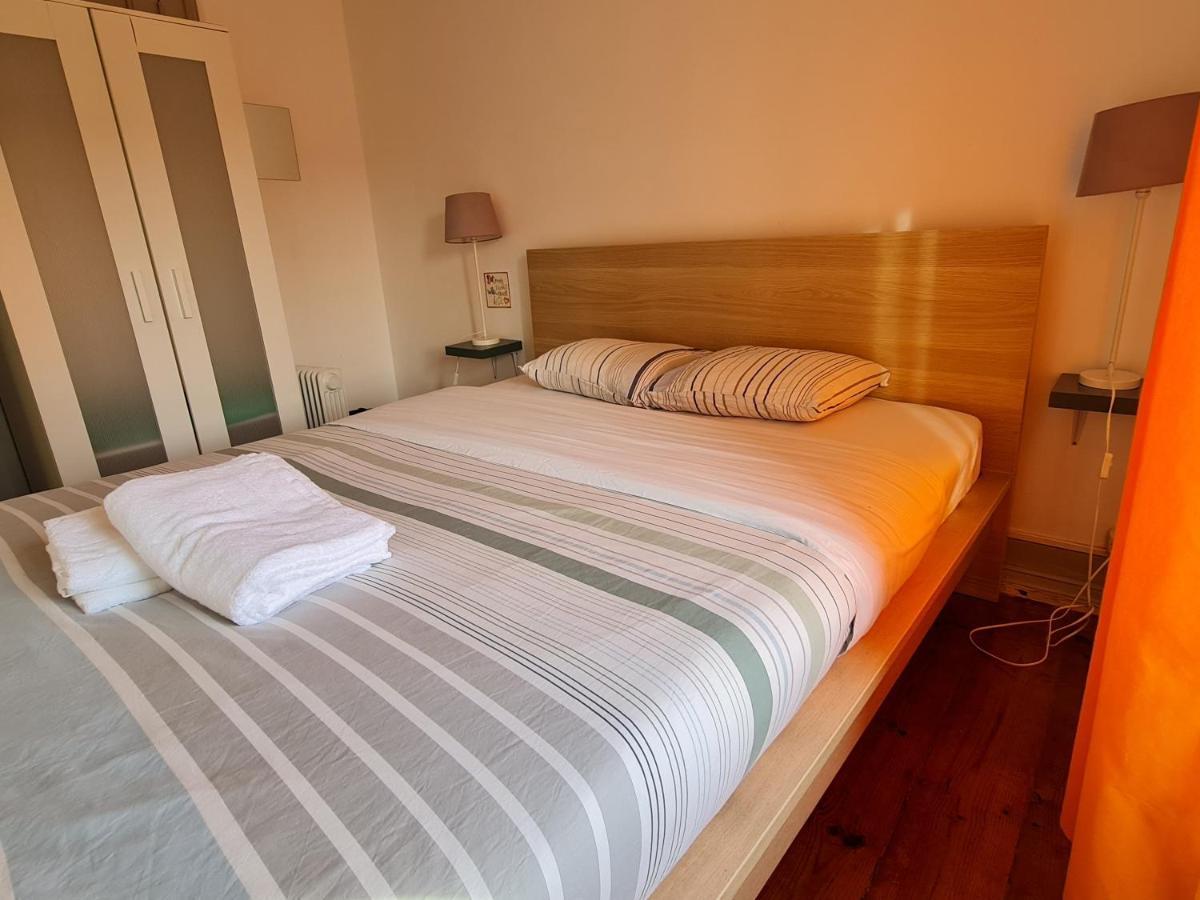 Shangri-La Hostel Anjos Bed & Breakfast 2*