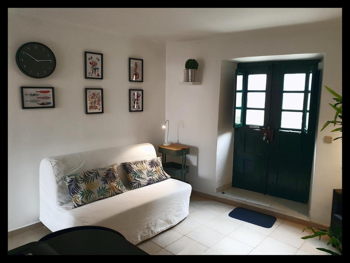 Home4u - Mouraria Typical Neighborhood Apartment *