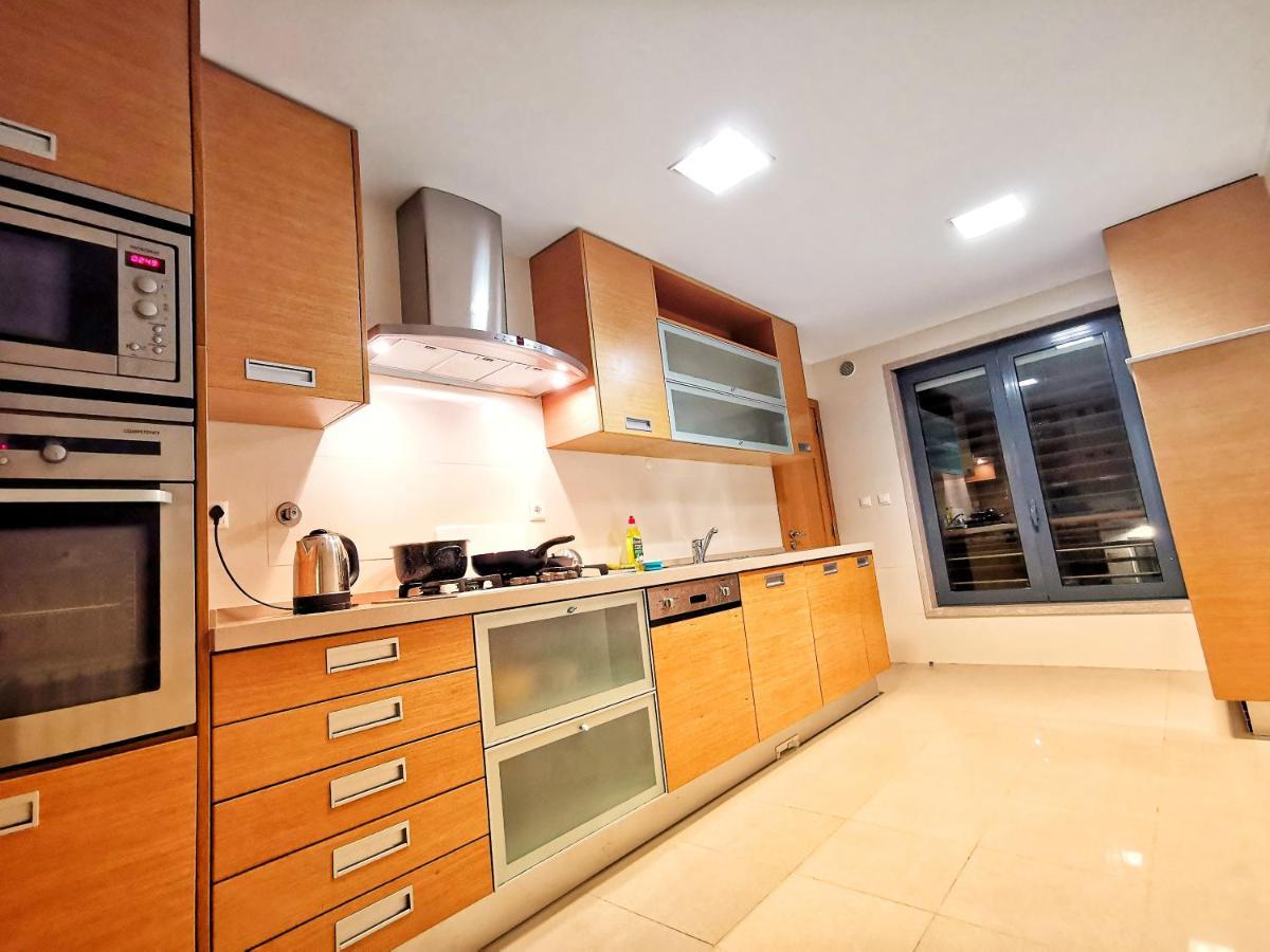 Apartment Bom Dia Parque Nacoes Lisboaz *