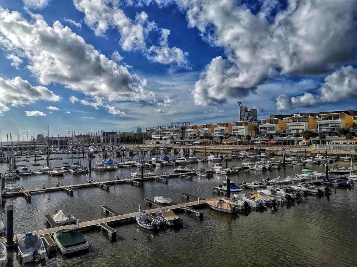 Apartment Bom Dia Parque Nacoes Lisboaz Lisbon