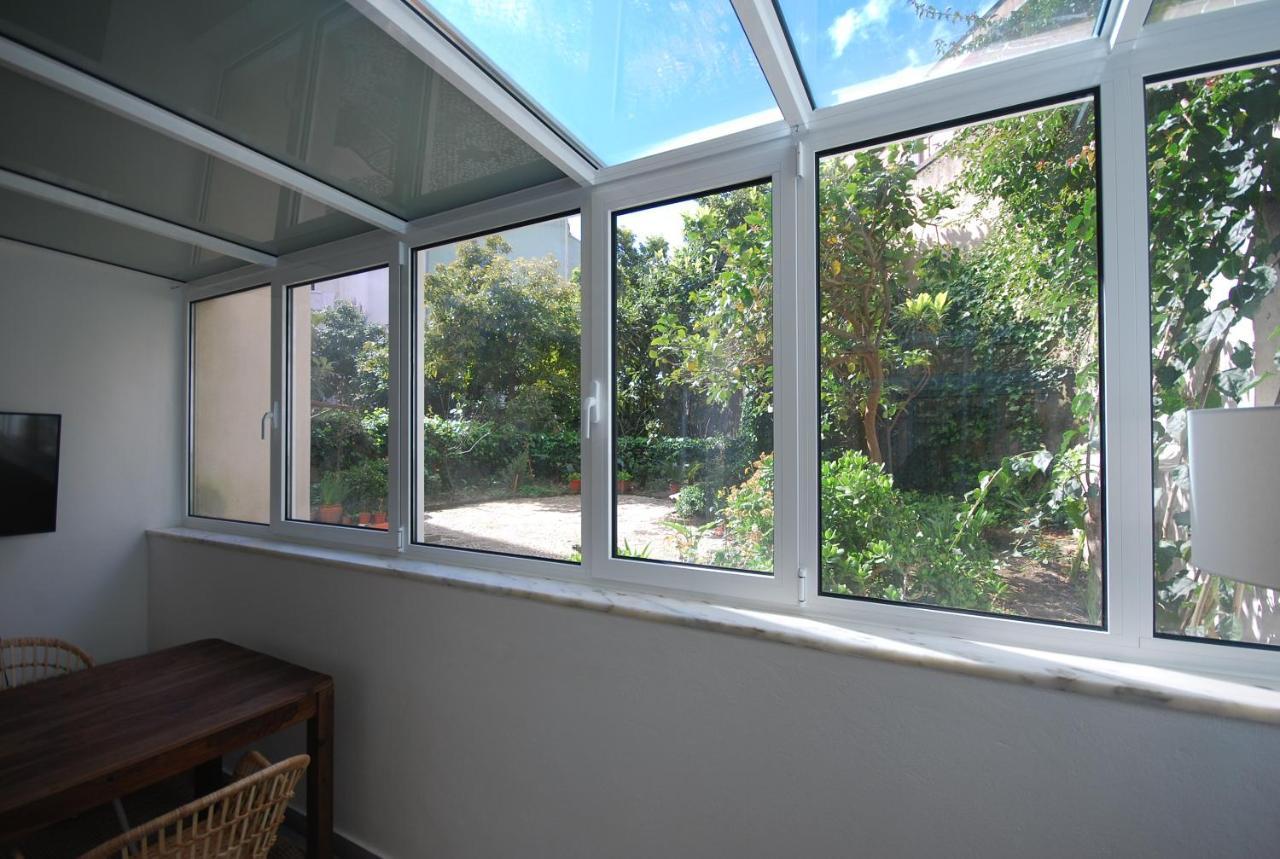 & Sunny Apartment *