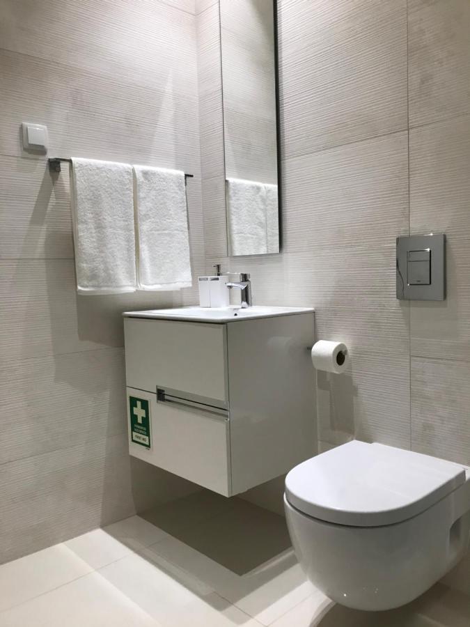 Apartment Lisbon10 *