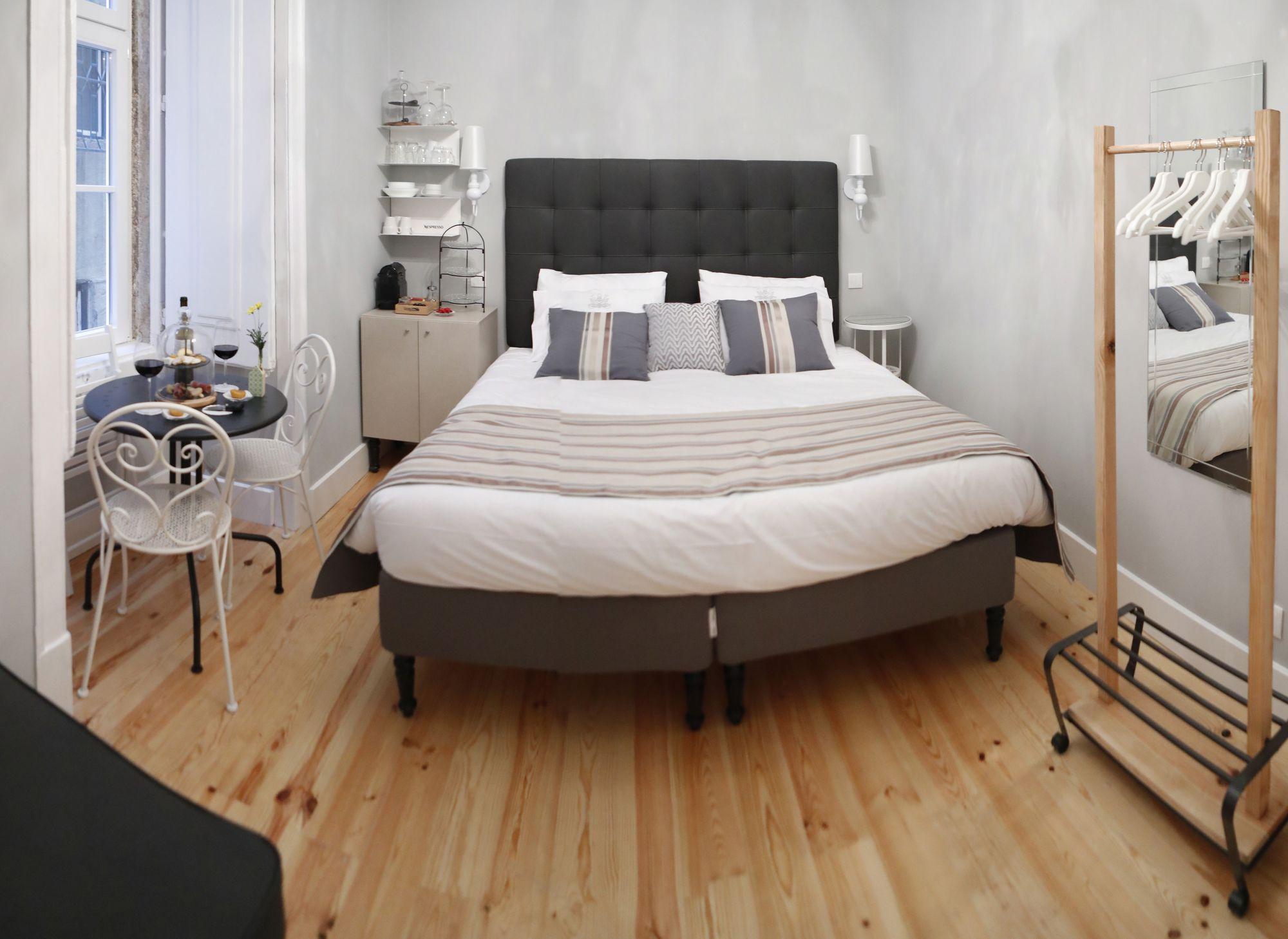 B In B Downtown Bed & Breakfast