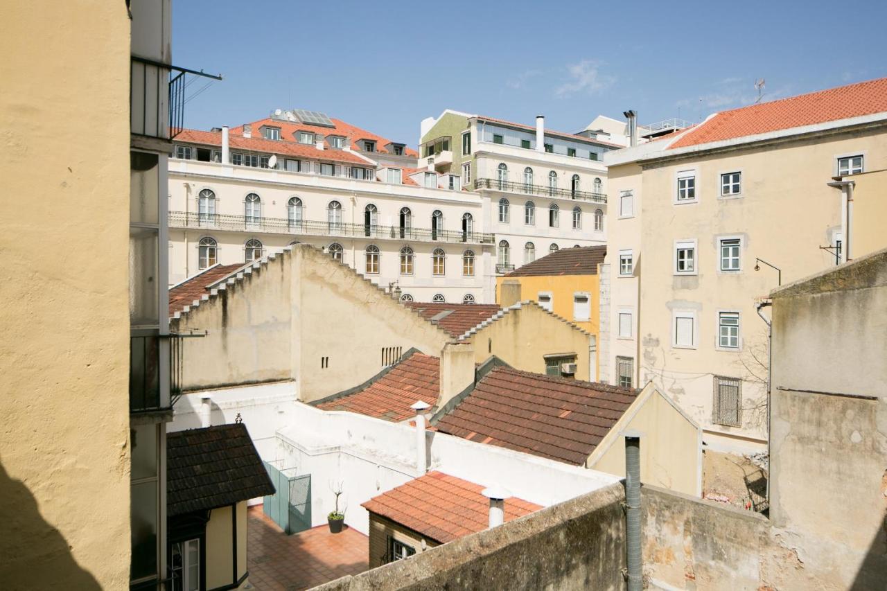 Trendy And Super 21 By Lisbonne Collection * Lisbon