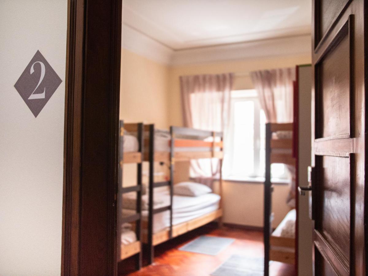 Top Hostel *