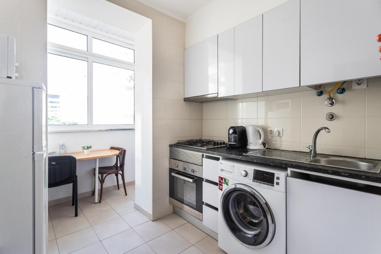 Sweet Family Apartment Lisbon