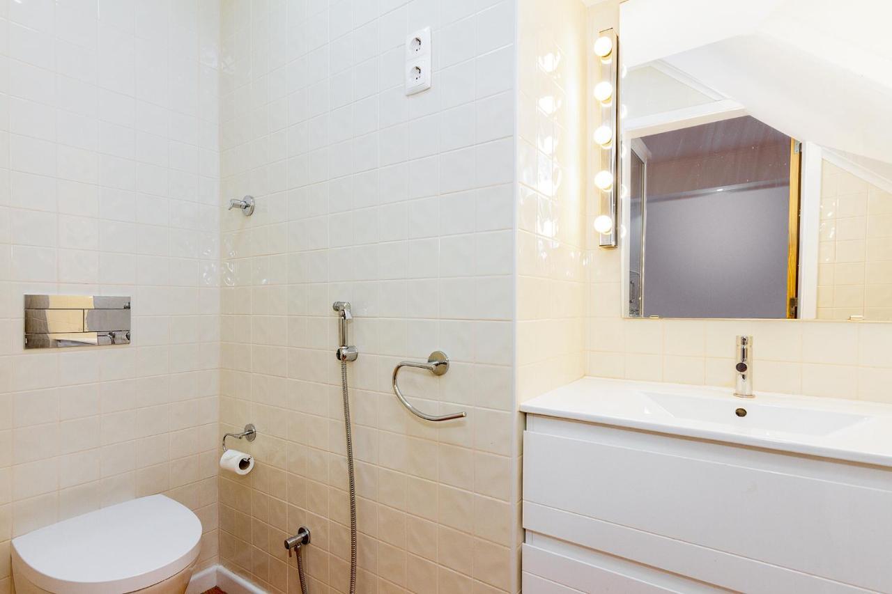 Apartment Alfama First Floor