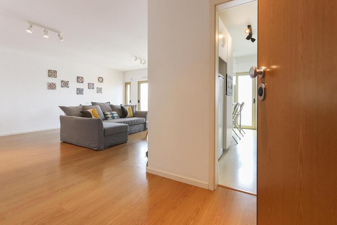 Modern & Bright Avenidas Novas By Homing Apartment *