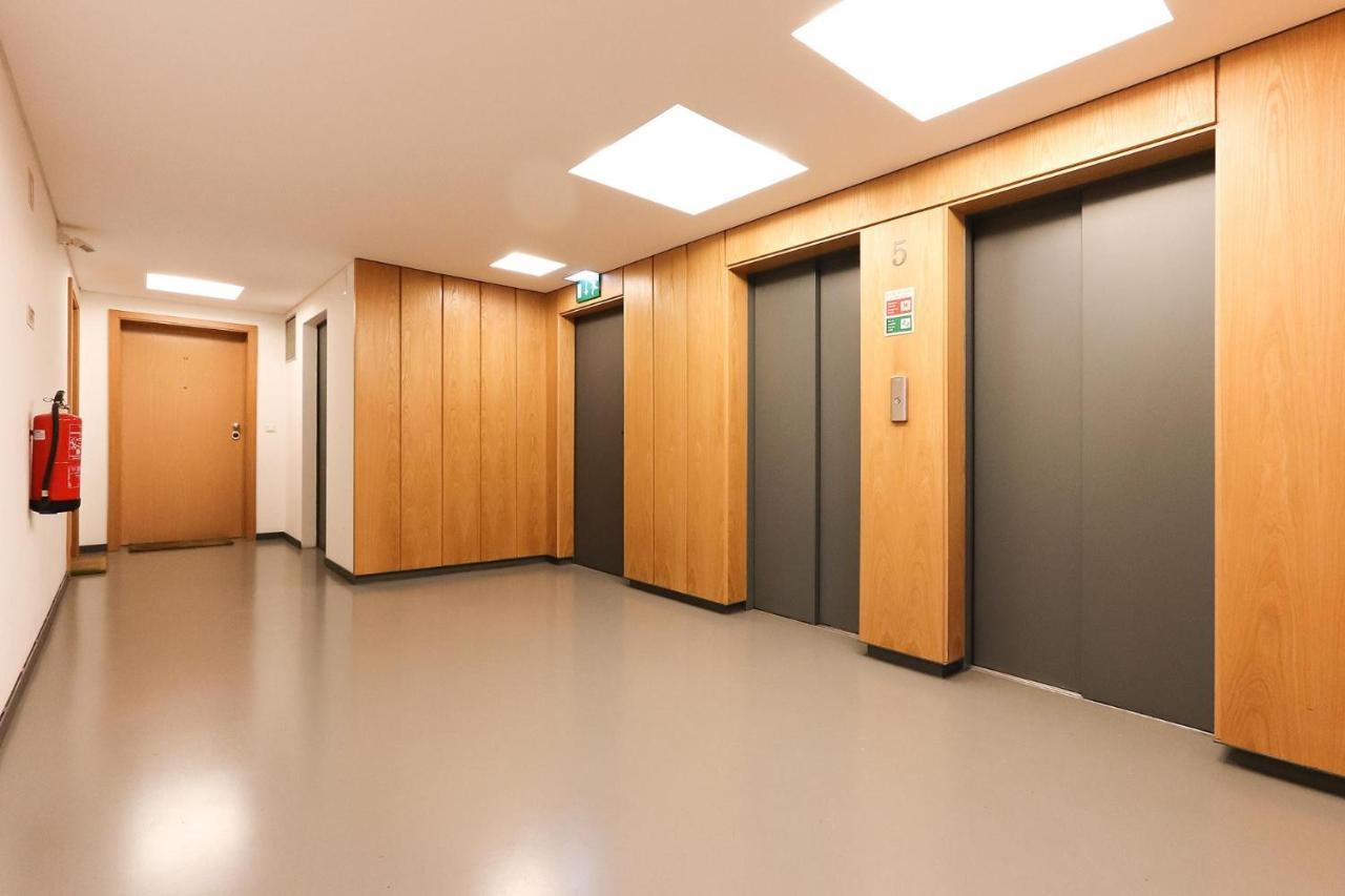 Modern & Bright Avenidas Novas By Homing Lisbon