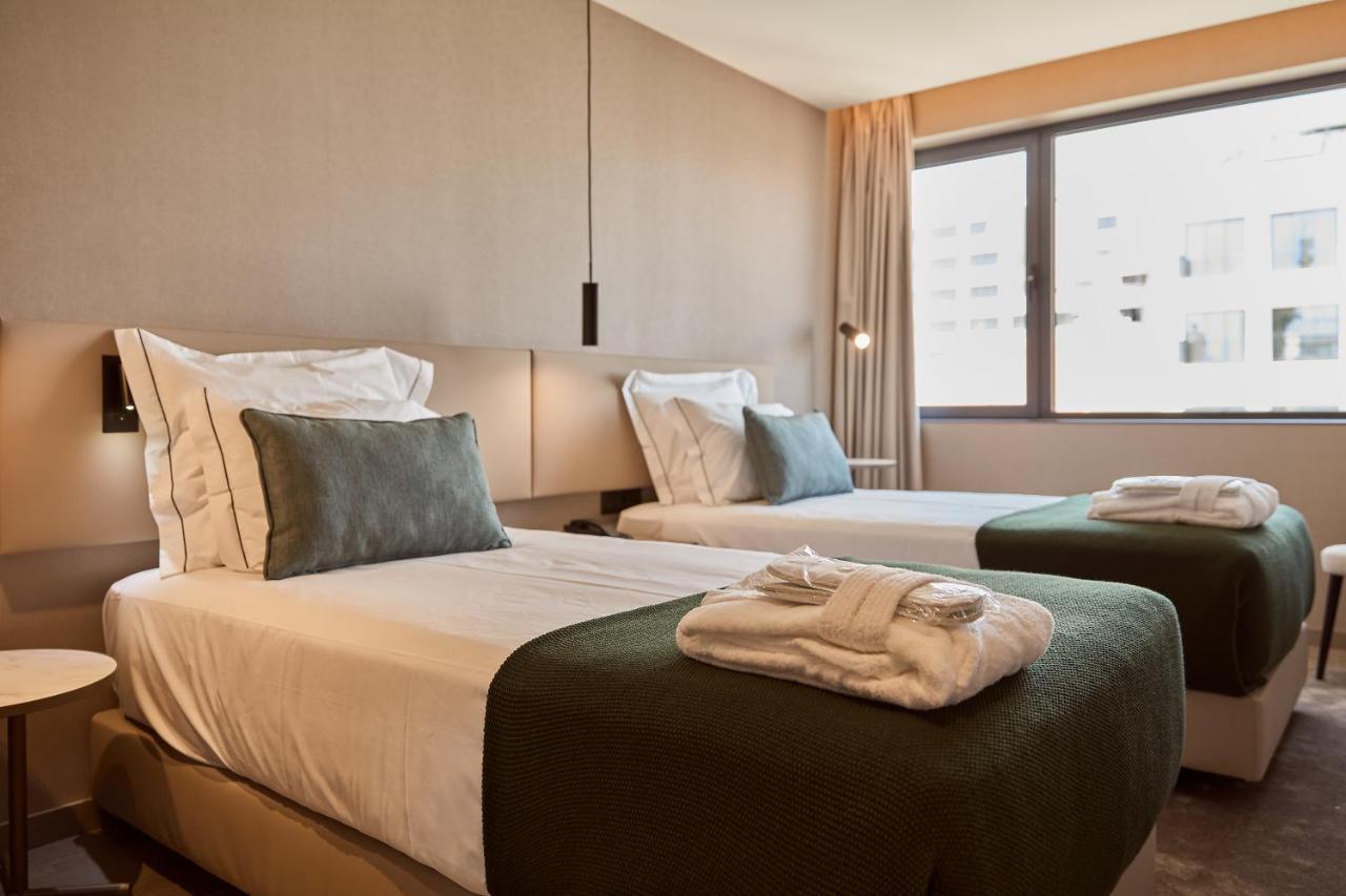 Omid Saldanha Hotel 4*