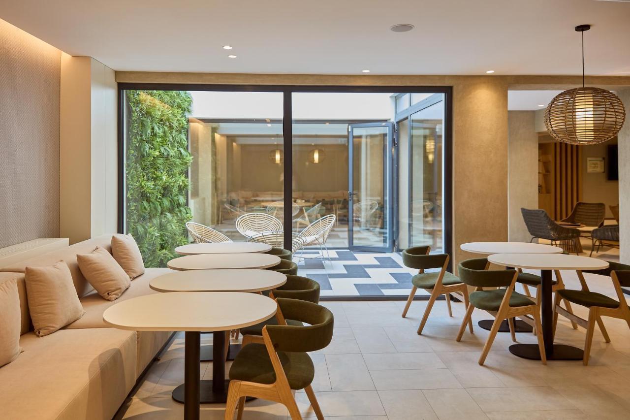 Omid Saldanha Hotel 4*