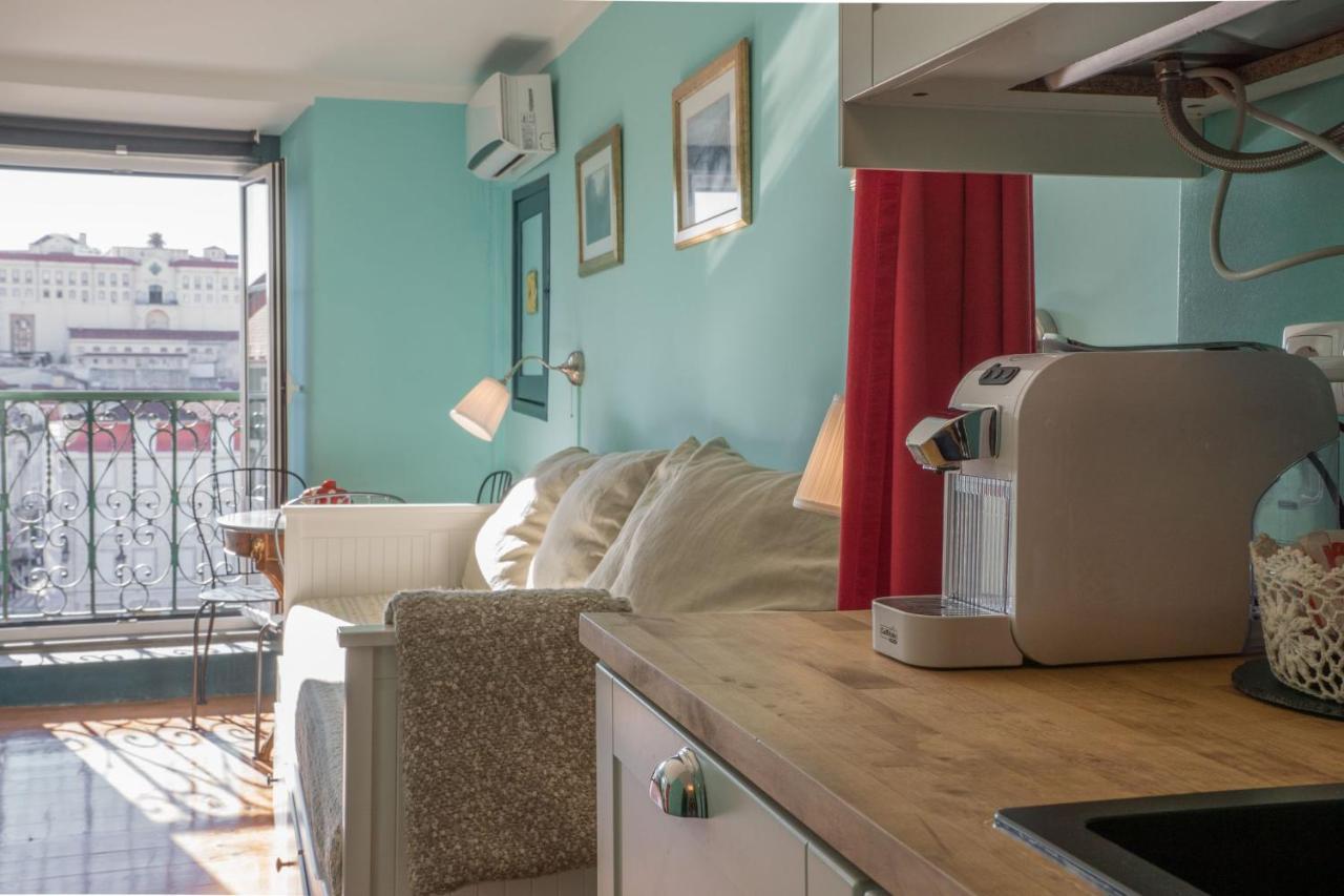 Heart - White By Lovelystay Apartment *