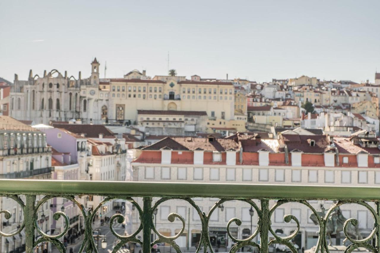 Heart - White By Lovelystay Lisbon