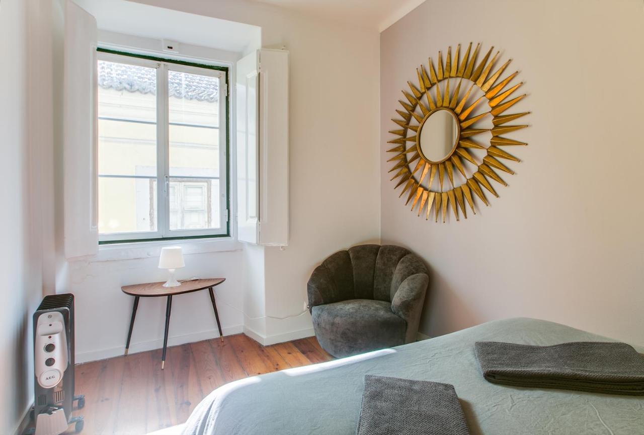 Spacious, Bright And Newly Renovated 2 Bedroom Apartment, Historical Center, Madragoa *