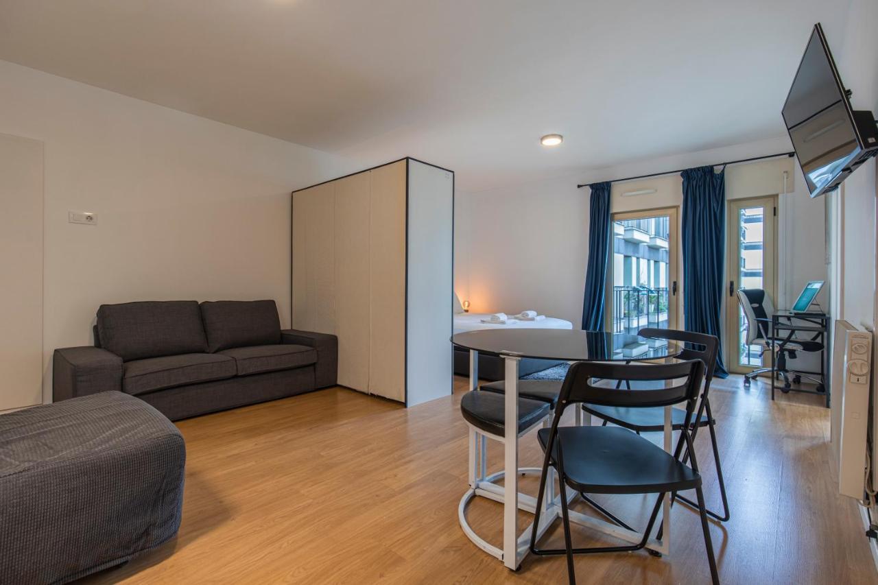 Bright & Comfy Flat In By Lovelystay Apartamento *