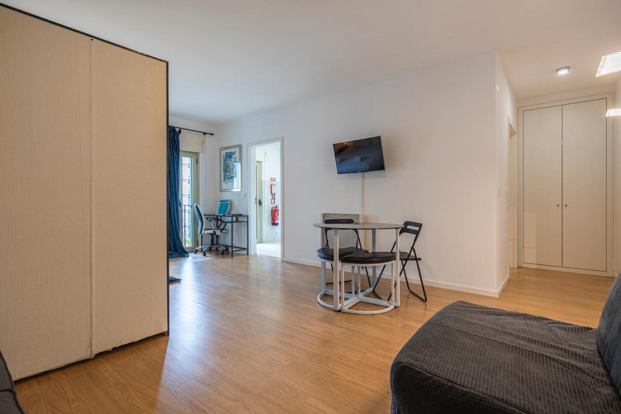 Bright & Comfy Flat In By Lovelystay Apartamento