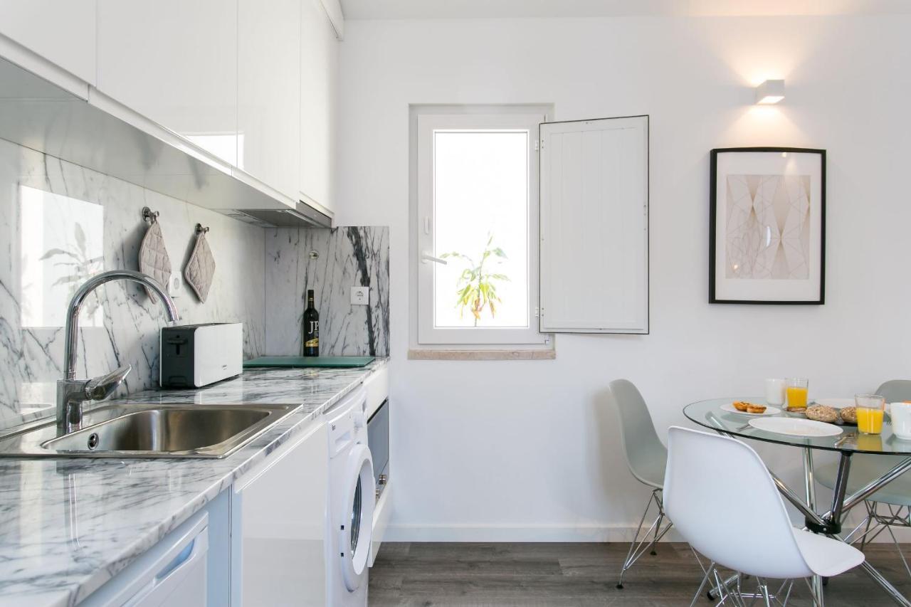 Apartment Adell Lisbon