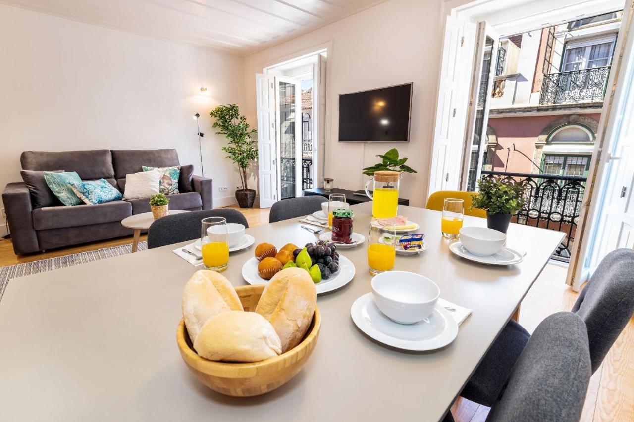 Apartment Stunning 2bdr In Chiado By Lovelystay Lisbon
