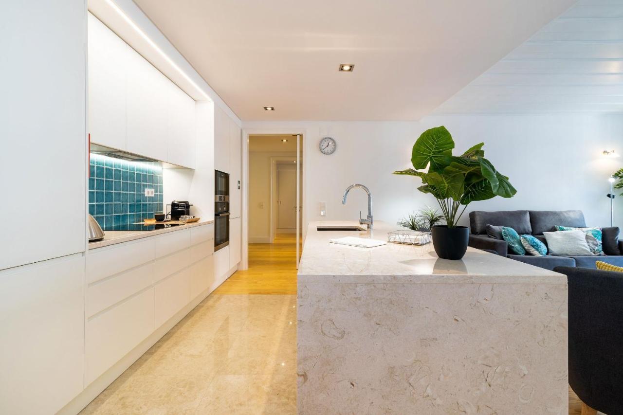 Apartment Stunning 2bdr In Chiado By Lovelystay