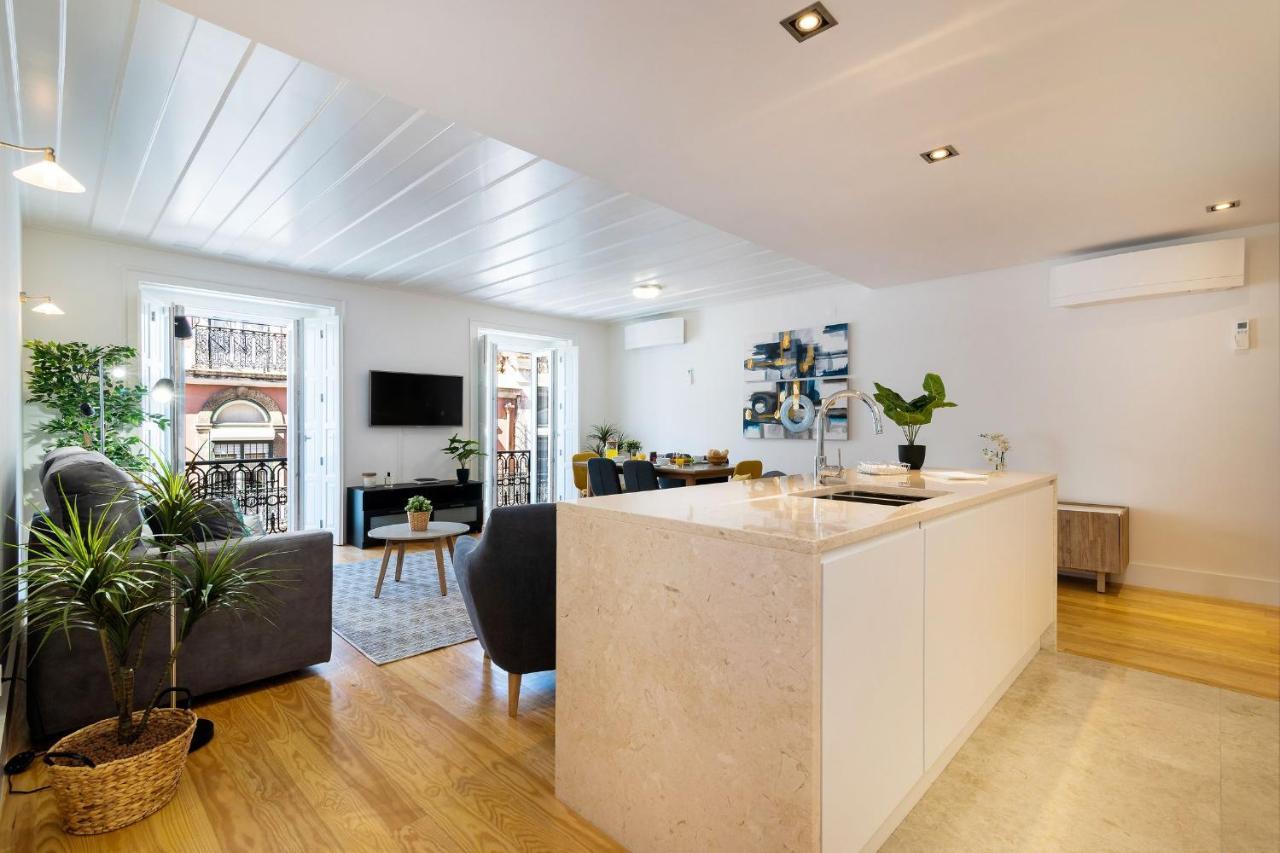 Stunning 2bdr In Chiado By Lovelystay * Lisbon