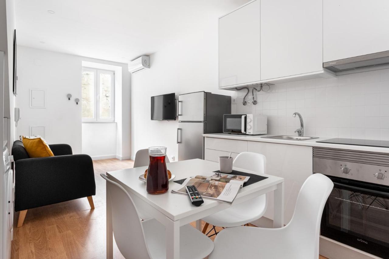 Altido Brand New Elegant With Terraces In Ajuda Lisbon