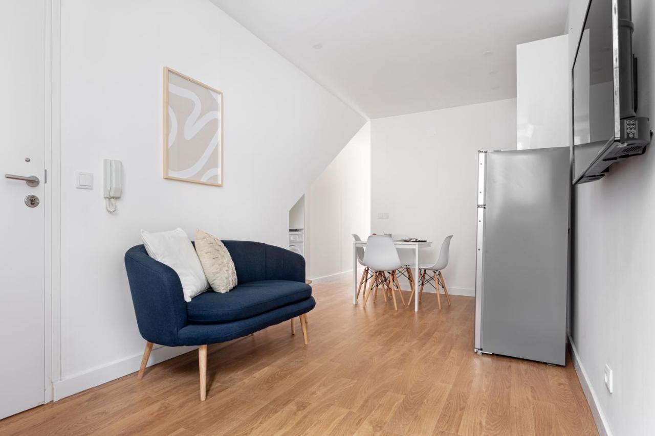 Altido Brand New Elegant With Terraces In Ajuda Apartment