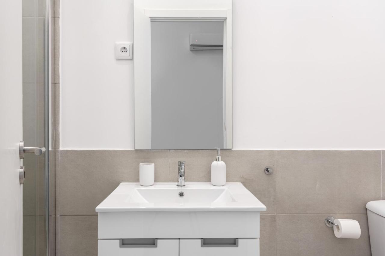 Apartment Altido Stylish 2-level Flats Near Ajuda Palace Lisbon