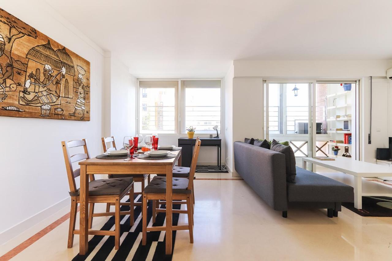 Flower 360º - Your Lovely Flat With Pool And Parking Apartamento Lisboa
