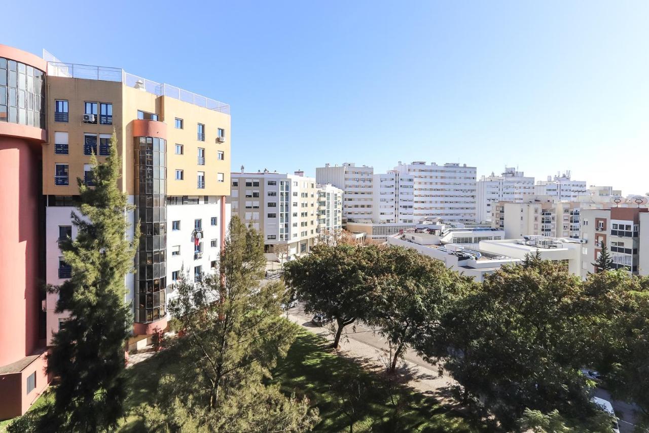 Flower 360º - Your Lovely Flat With Pool And Parking Apartamento Lisboa