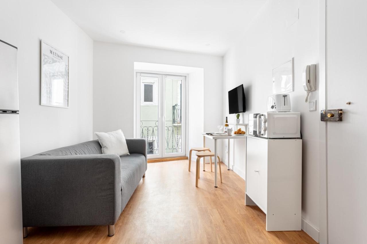 Apartment Altido Elegant Moments From Carmo Convent, In Bairro Alto *